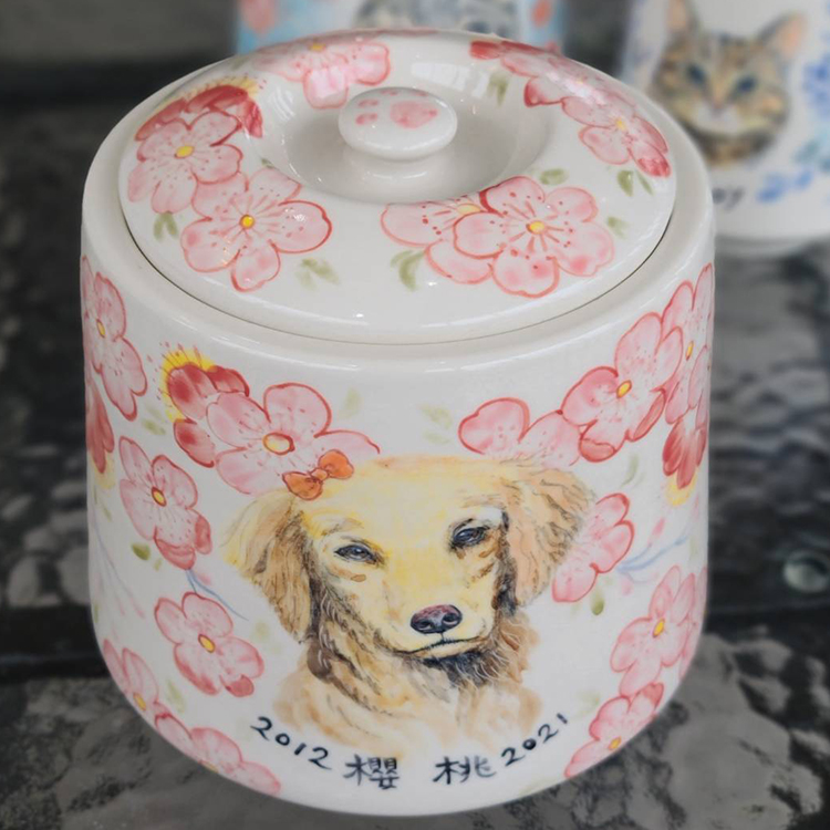 客製手繪寵物罐大（背景彩繪價格另加計）